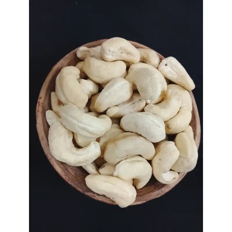 কাজু বাদাম (Cashew)
