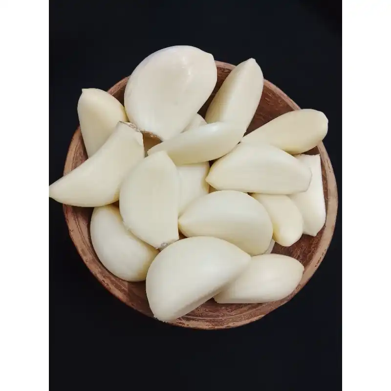 Peeled Garlic Cloves